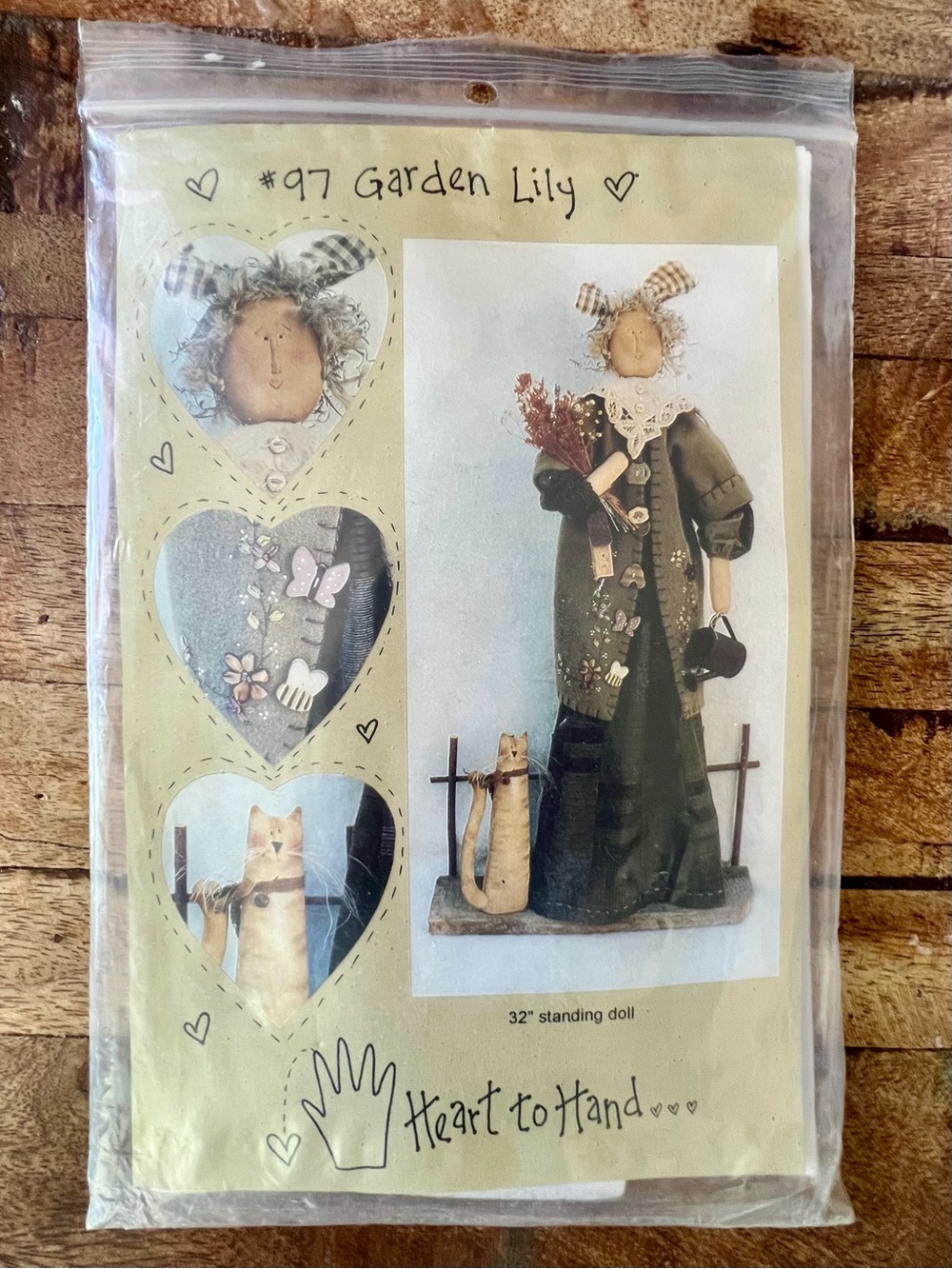 Vtg 1996 Heart To Hand Garden Lily #97 Primitive 32” Folk Doll Sewing Pattern